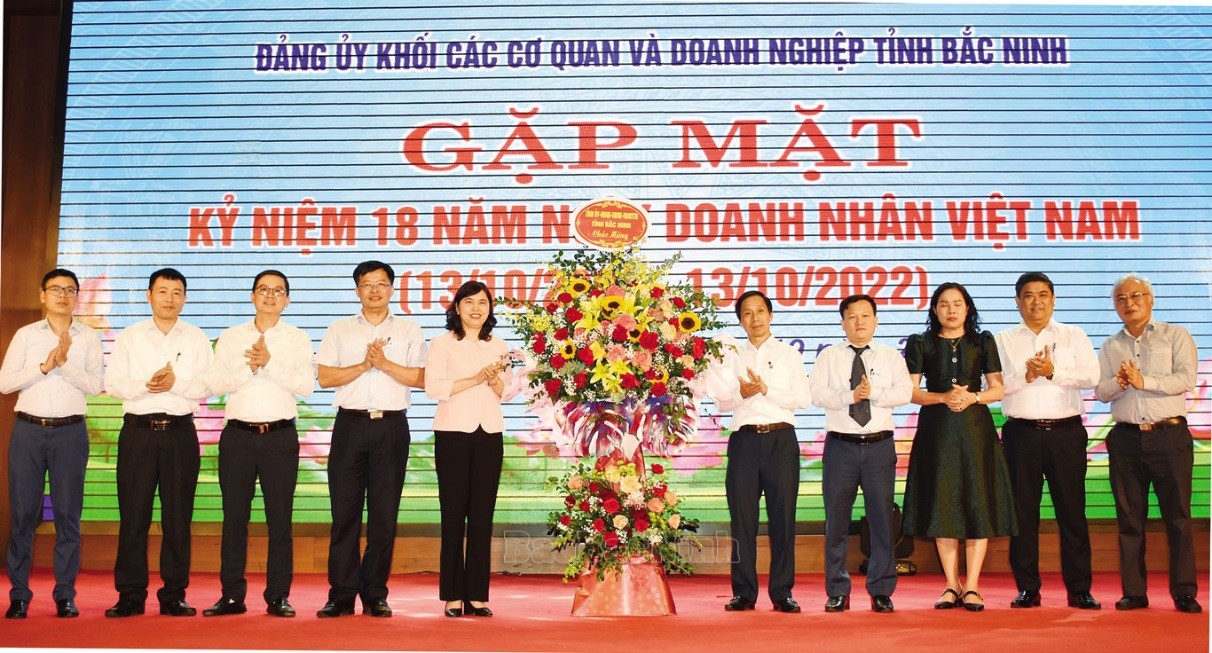 Gặp mặt kỷ niệm Ngày Doanh nhân Việt Nam