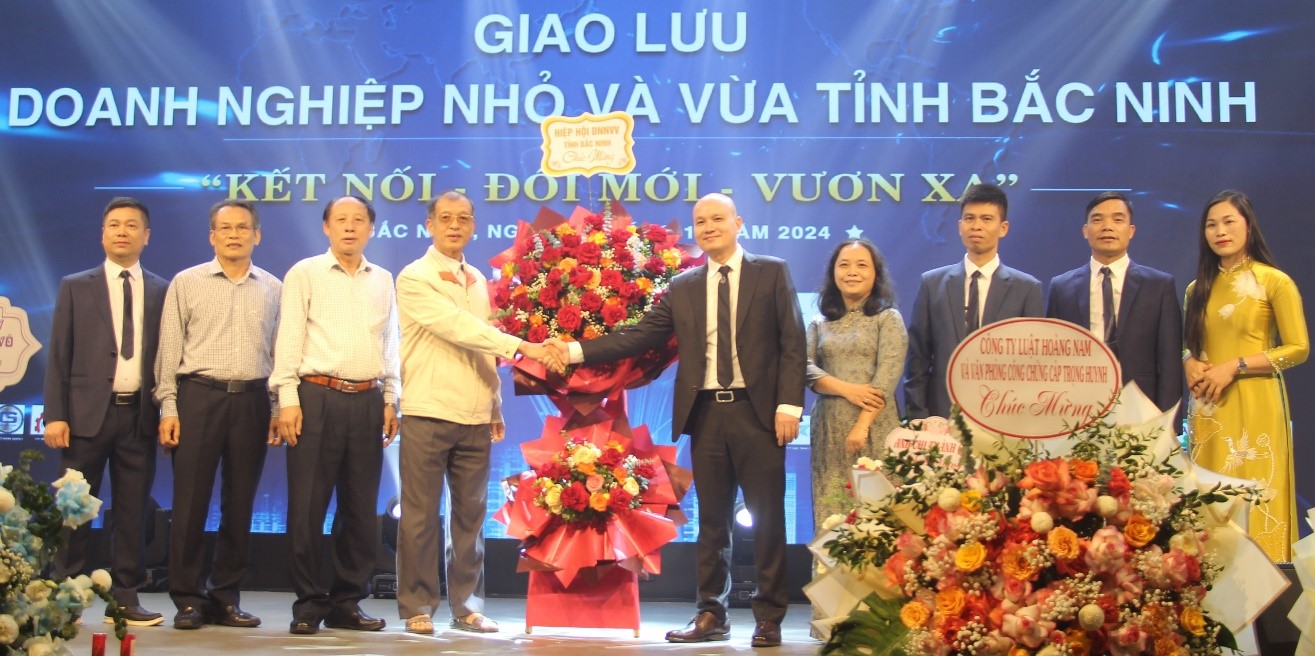 Chương trình giao lưu “Kết nối - Đổi mới - Vươn xa”