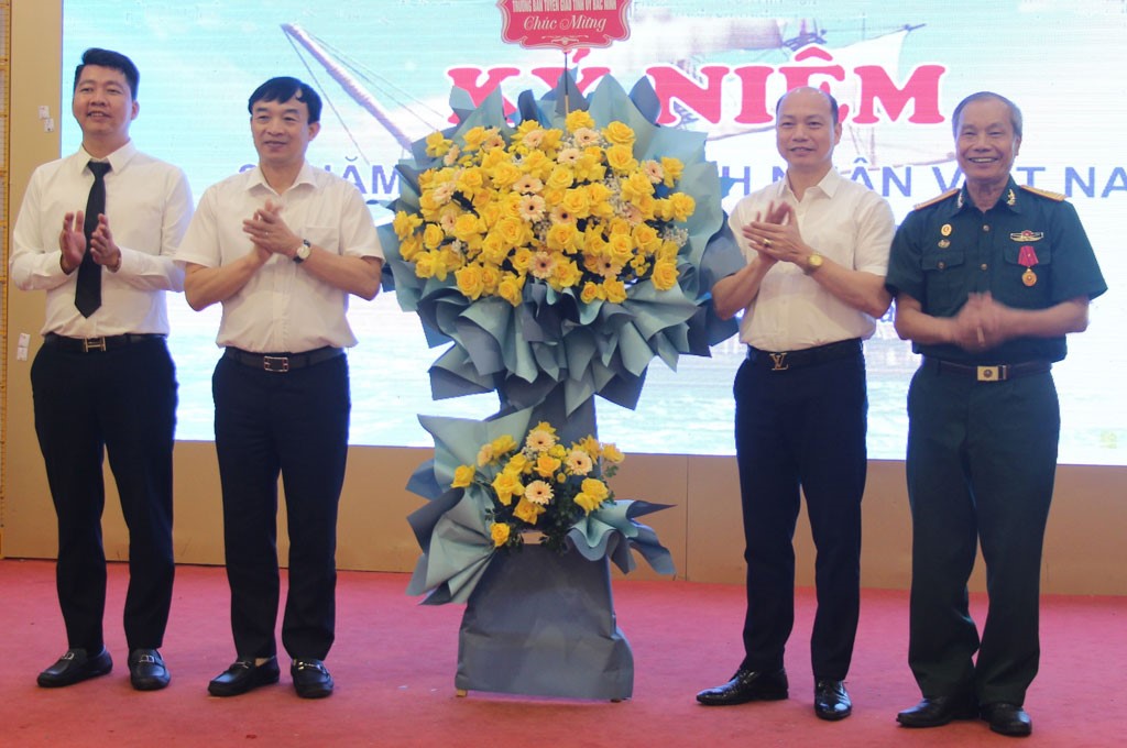 Hội Doanh nghiệp thành phố Từ Sơn kỷ niệm 20 năm ngày Doanh nhân Việt Nam