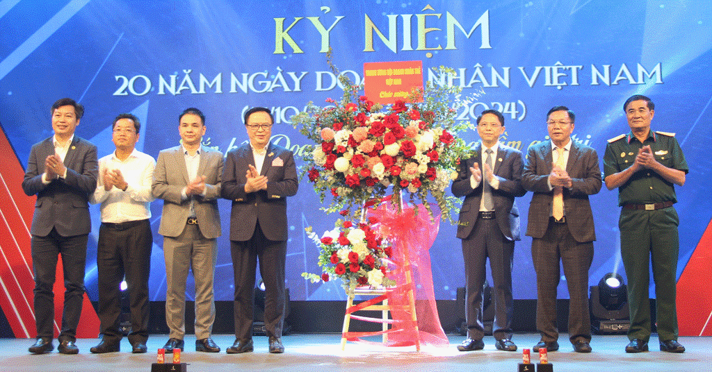 Lãnh đạo tỉnh Bắc Ninh thực hiện “5 cùng” với cộng đồng doanh nghiệp