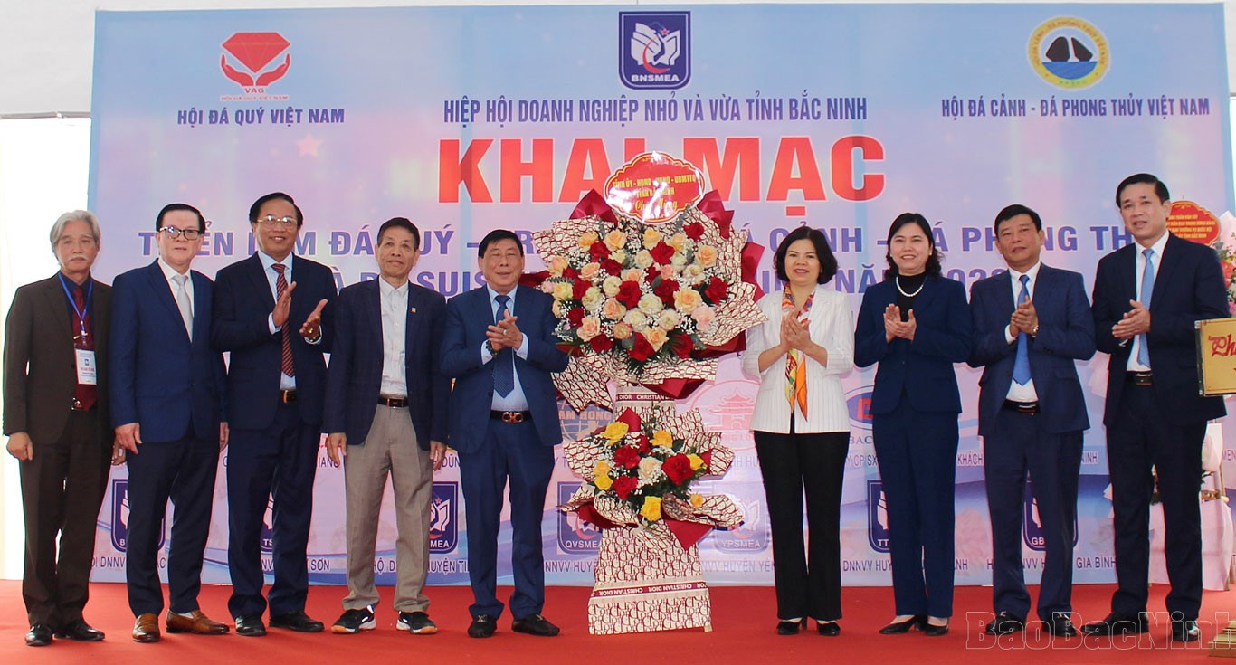 Khai mạc triển lãm đá quý, đá cảnh, đá phong thuỷ và sinh vật cảnh