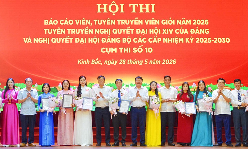 Đổi mới, nâng cao chất lượng học tập, quán triệt nghị quyết